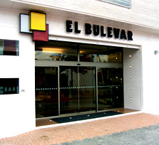 Vescom revestimientos - Centro Comercial "El Bulevar"